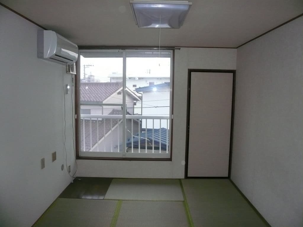 photo_02.jpg